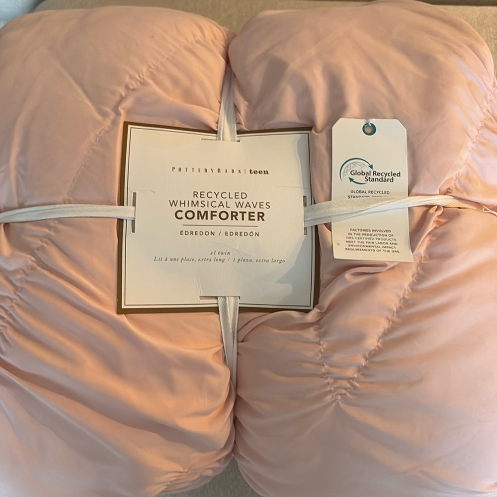 COPY - Pottery barn teen comforter and pillow sham.